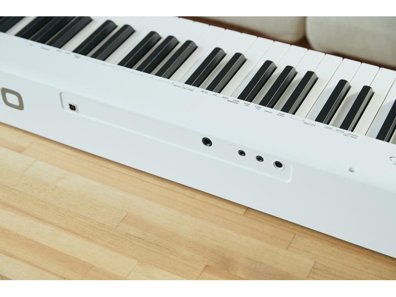 Casio E-Piano CDP-S110WE Weiss Das Einsteigermodell der CDP-S Digitalpiano-Serie mit gewichtetem Scaled-Hammer-Action-Keyboard II mit 88 Tasten