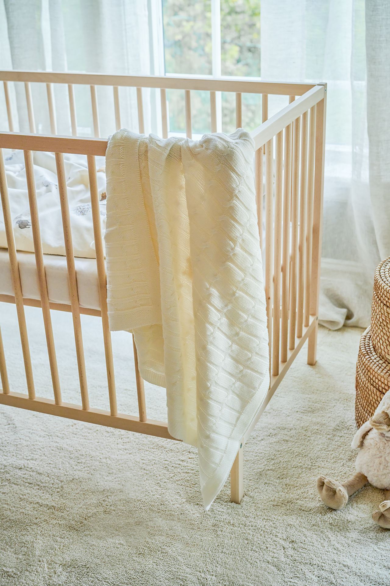 Knitted blanket offwhite - 80x100 cm