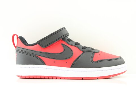 Nike Sneaker