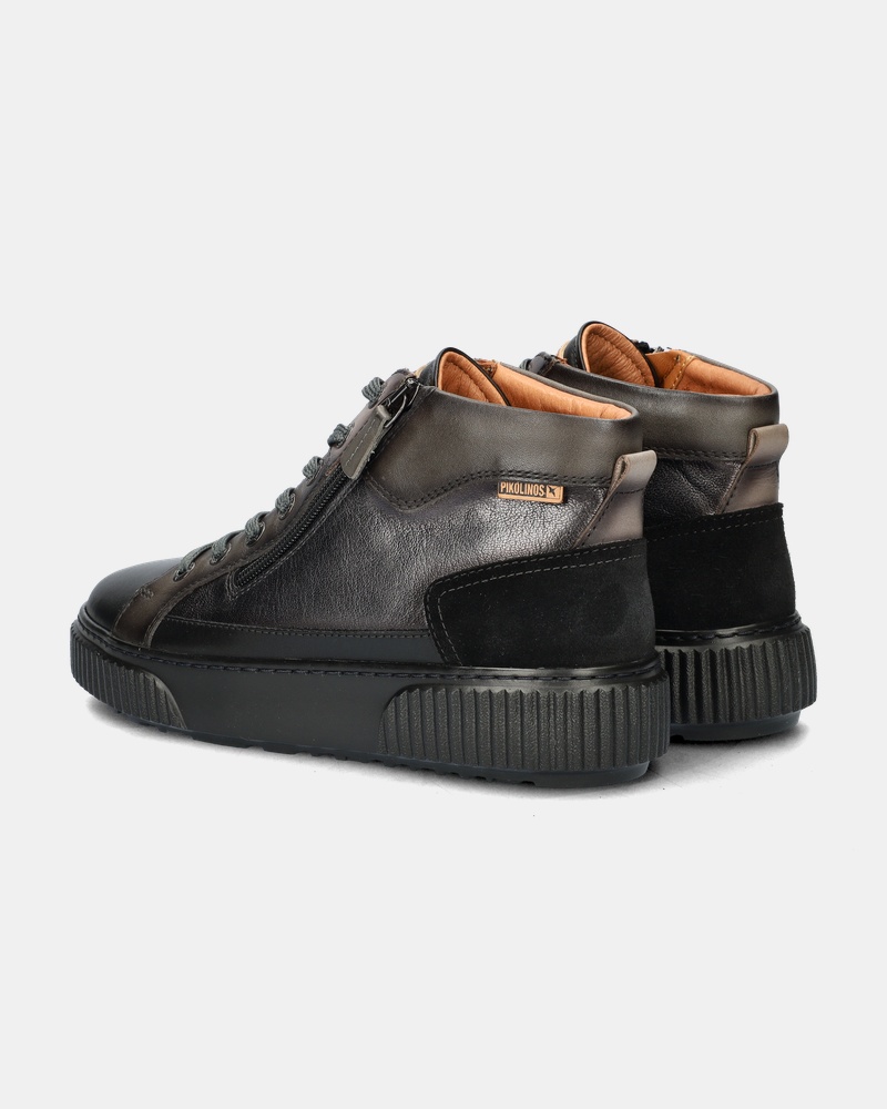 Pikolinos Riells Hoge sneakers  - zwart