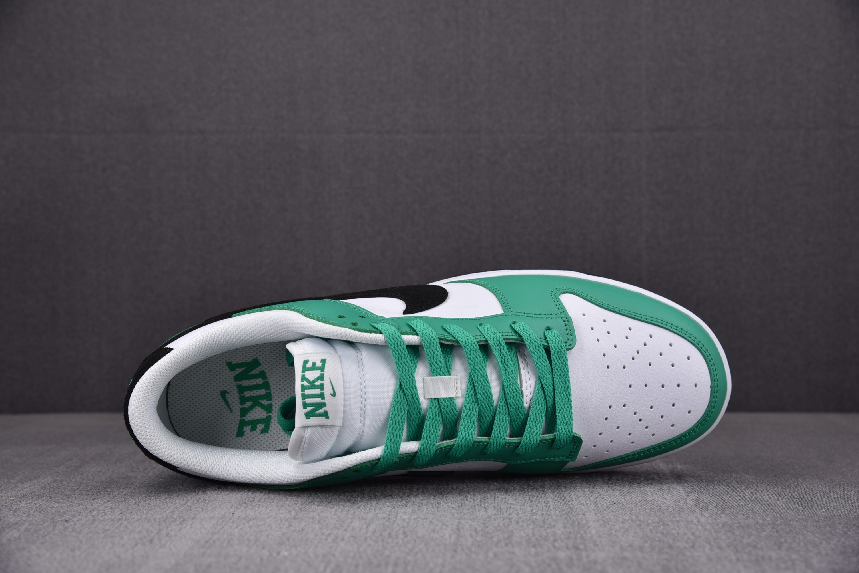 Nike Dunk Low Celtics