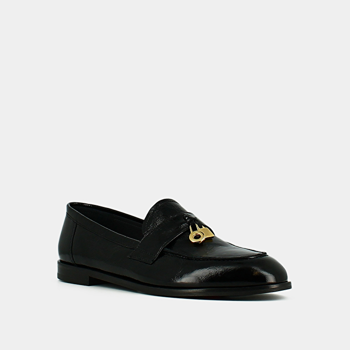 Mocassins aux détails dorés  en cuir brillant noir
