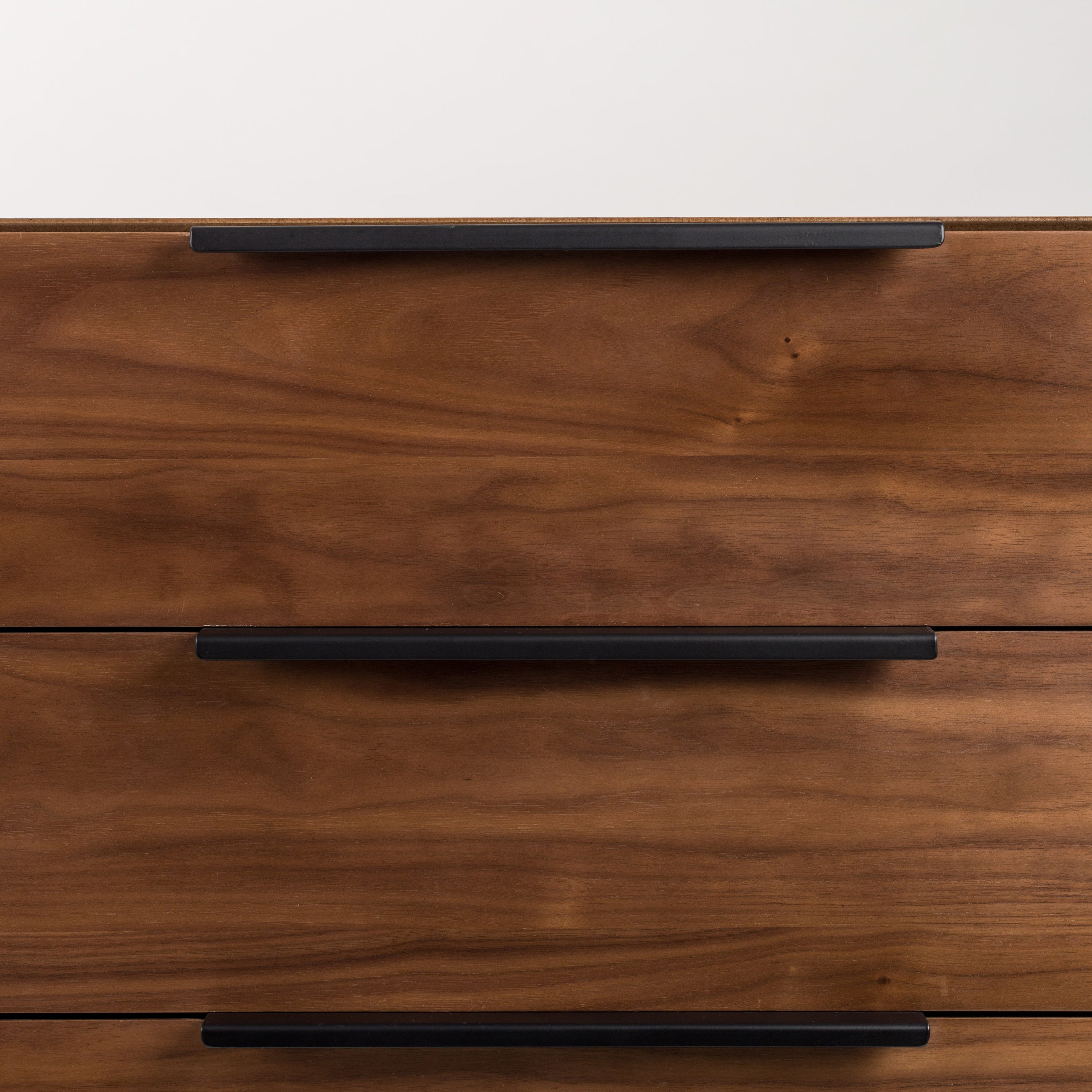 Zuiver Travis Dressoir - Walnoot