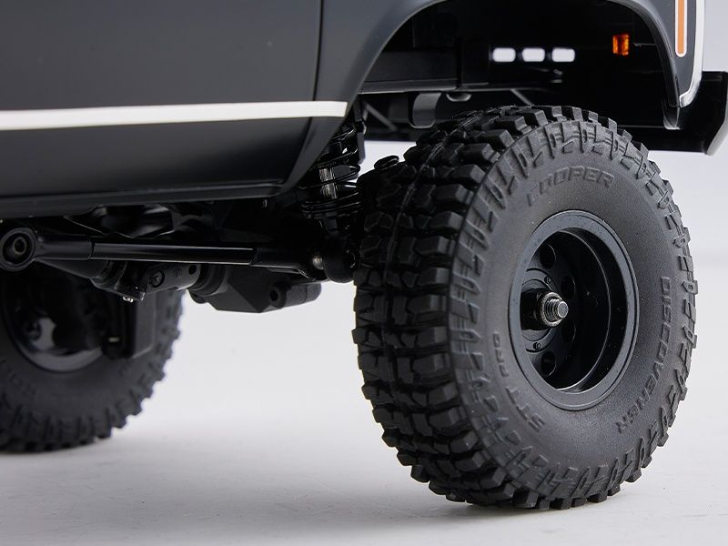 FMS Scale Crawler Chevrolet K5 Blazer PRO, Schwarz RTR, 1:2 Offiziell lizensierte Chevrolet K5 Blazer Pro im Massstab 1:24 mit 2-Gang-Getriebe