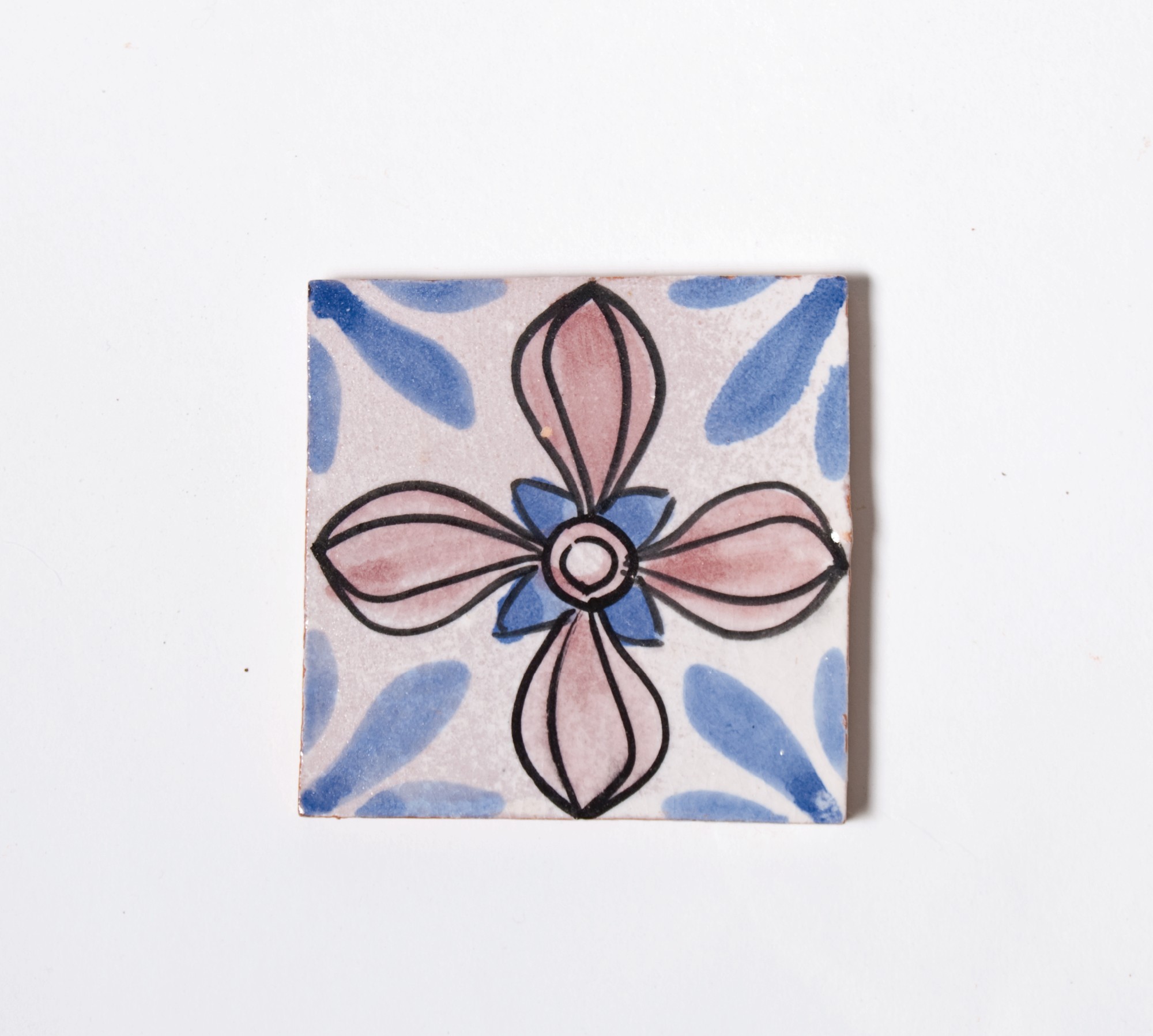 Kachel 'lis rose', T 10 cm, B 10 cm, H 1 cm von fischer's lagerhaus