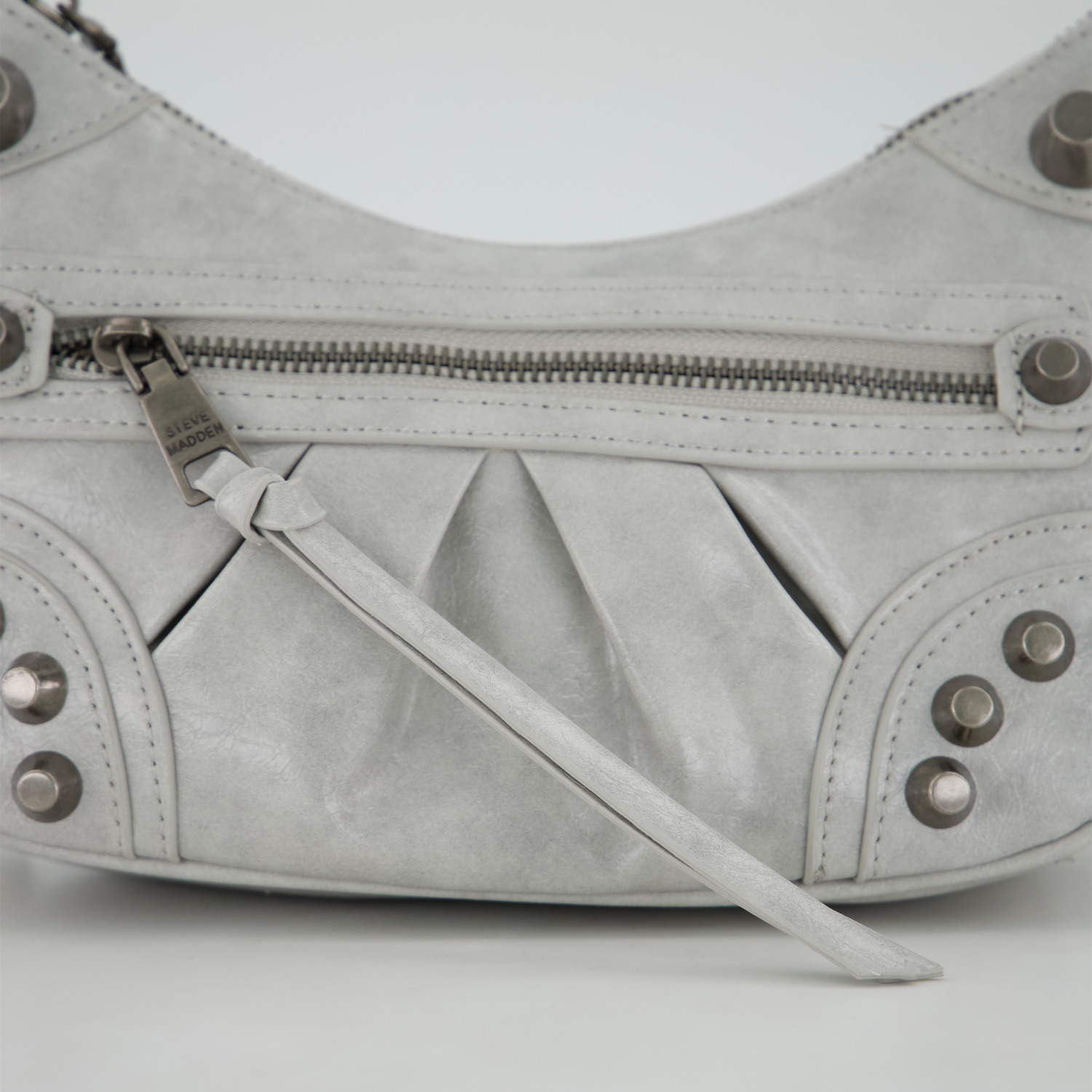Steve Madden Bglowing