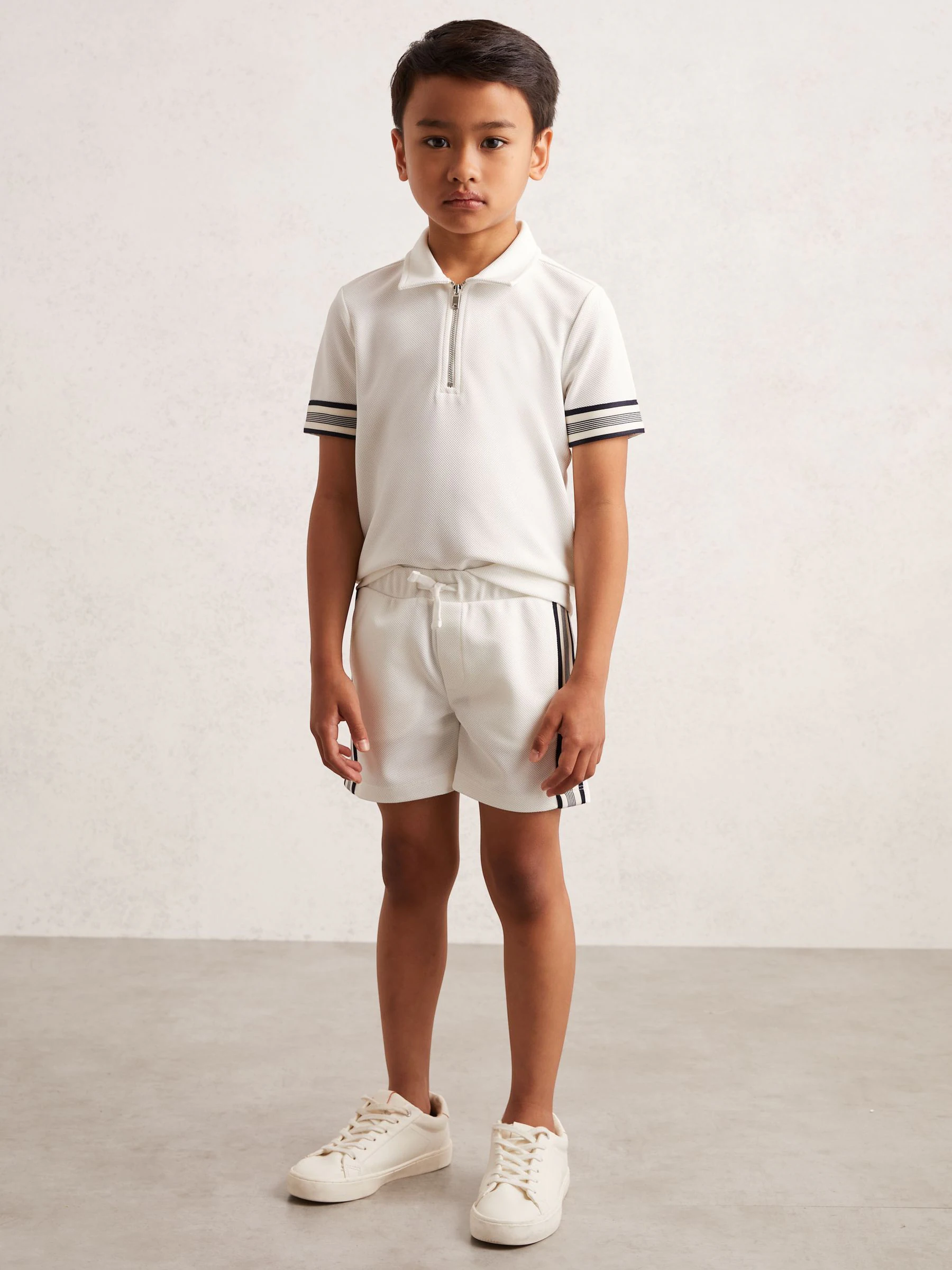 Wit - Reiss Terry Side Stripe Textured Shorts