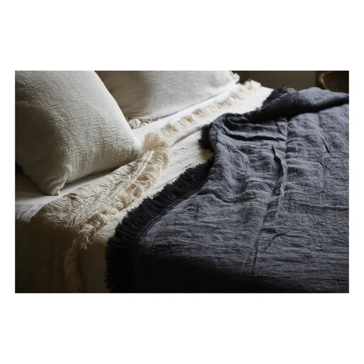 Autumn Couvre lit en coton et lin bio avec franges | Charbon