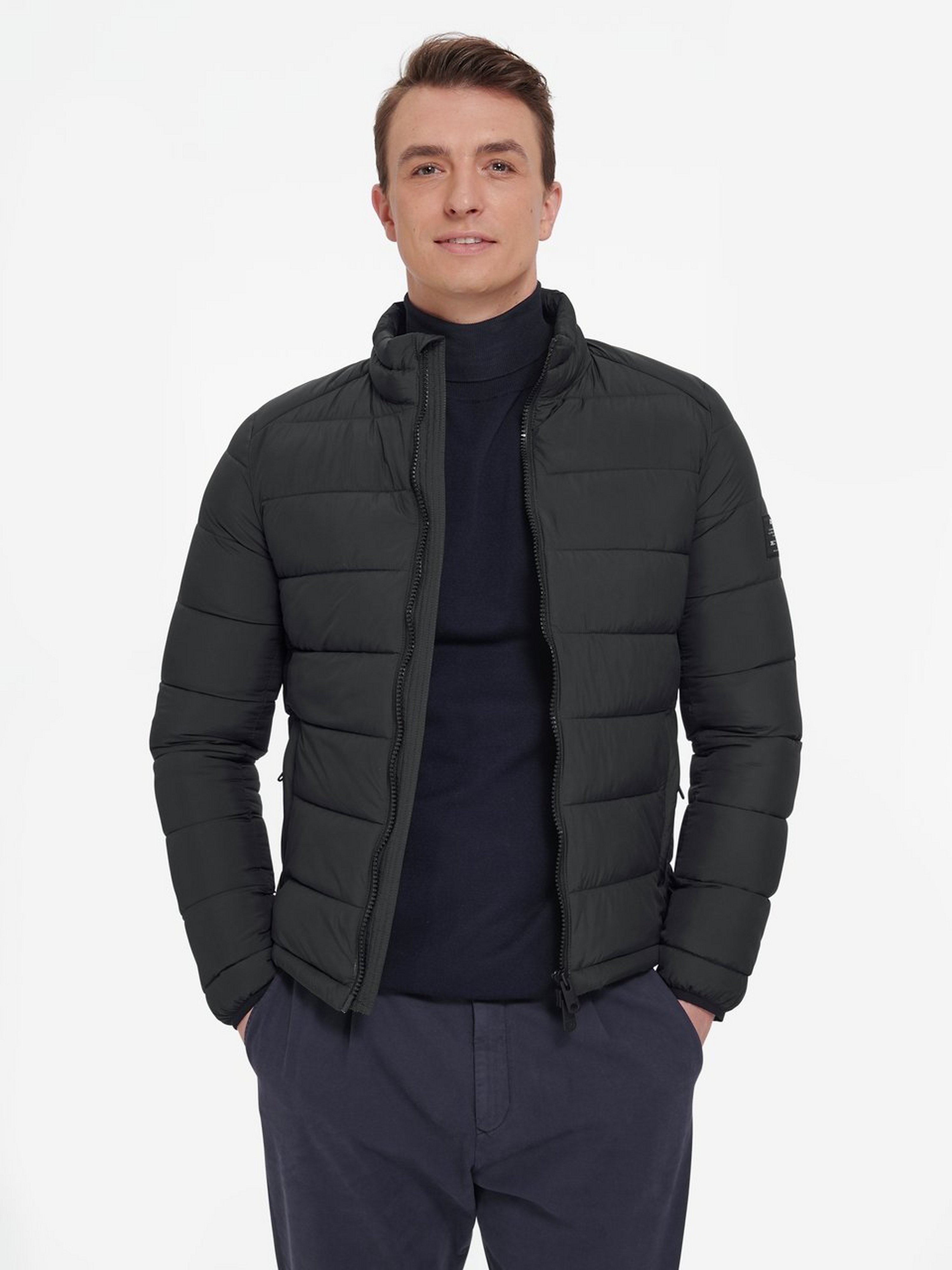 Steppjacke mit Stehkragen
