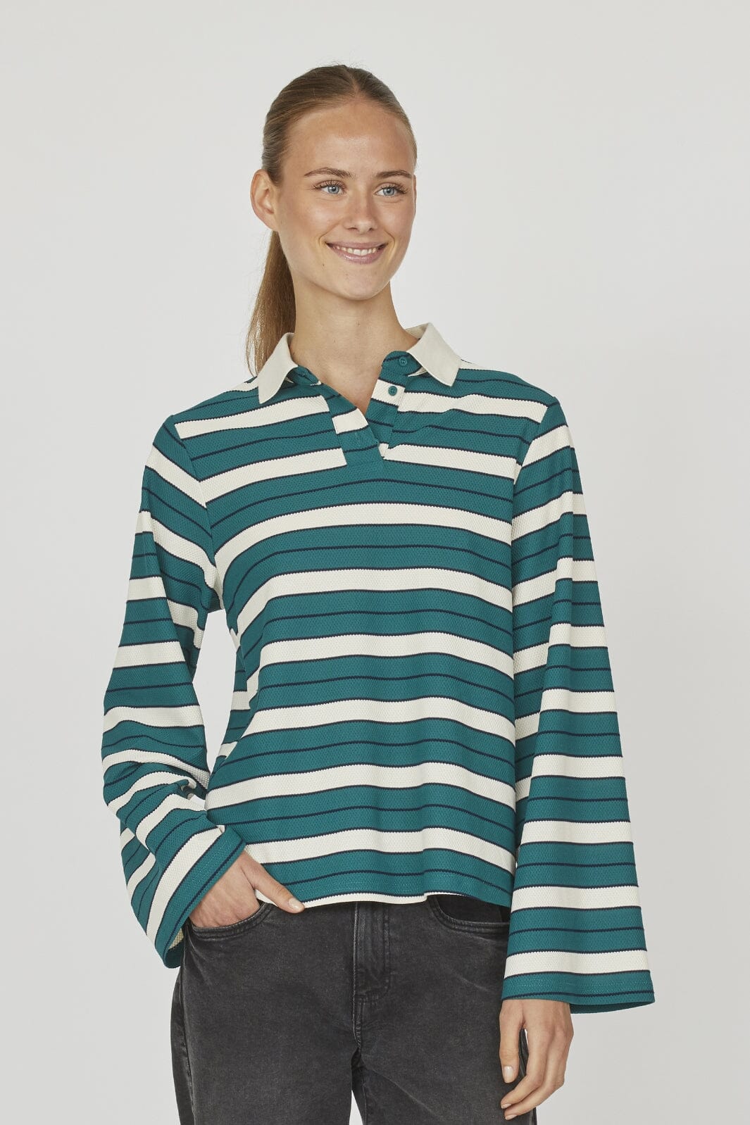 Sisters Point Evasa-Ls 830 cream pine