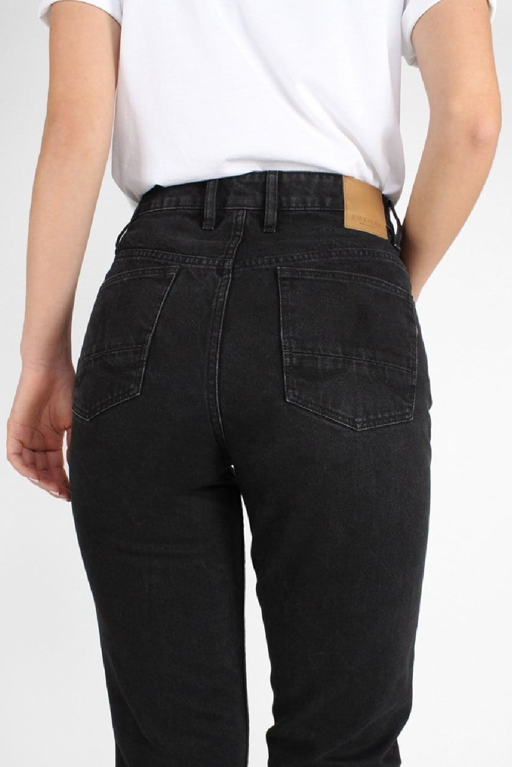 Kuyichi Damen-Jeans Nora Mom Fit Vintage Black