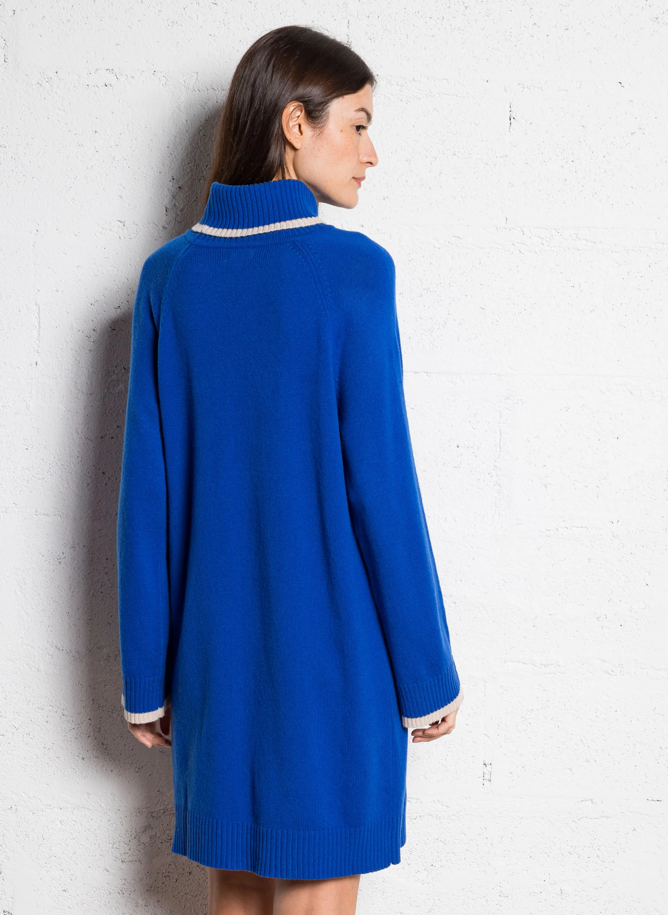 MAGGYLA - Robe pull en laine mérinos| Bleu