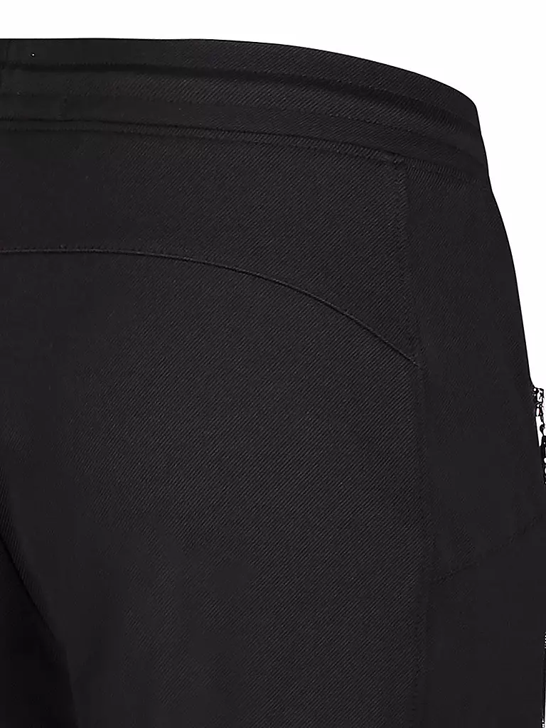 MAC Hose Jogging Fit Future 2.0  schwarz
