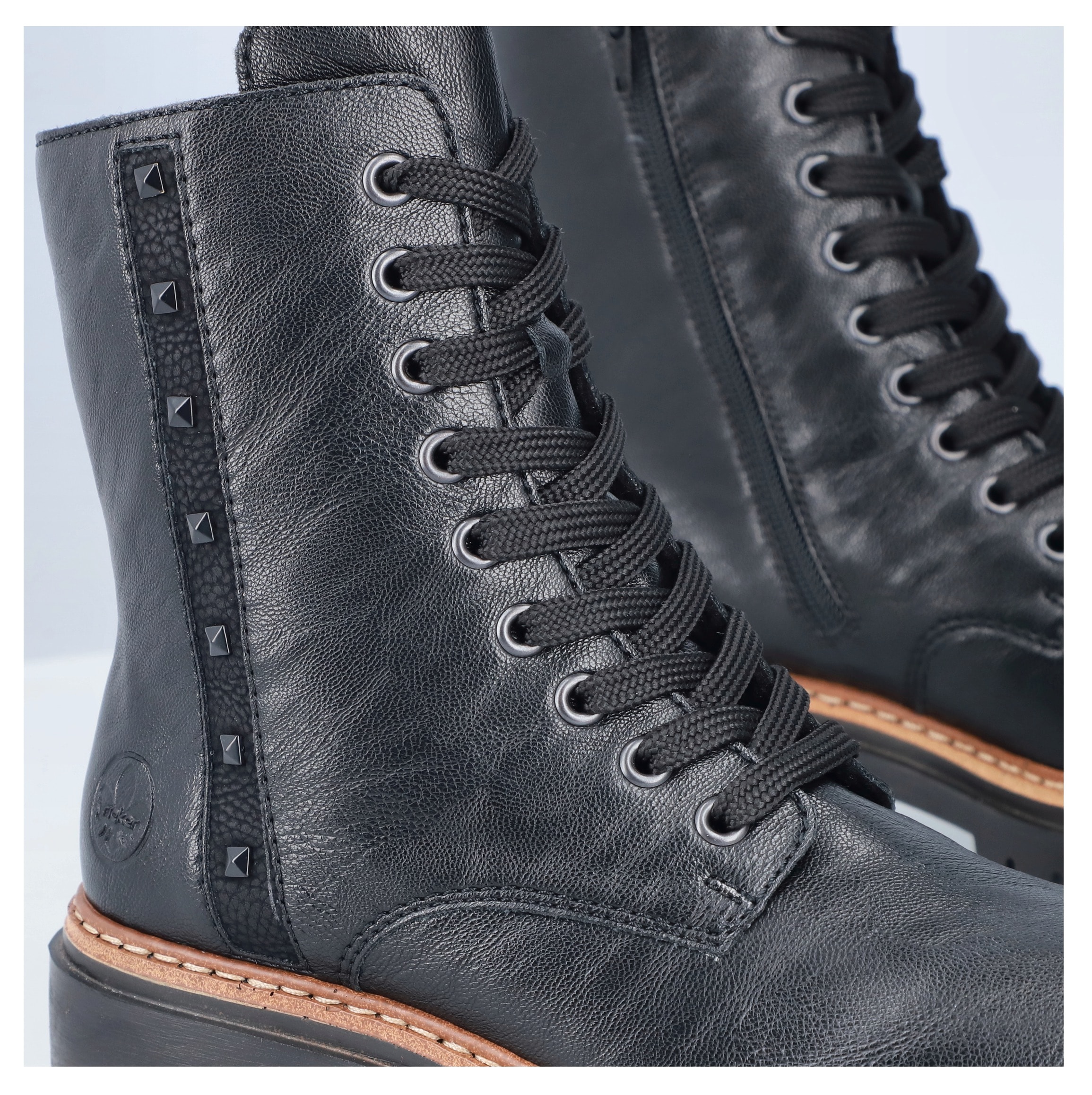 Rieker Schnürstiefelette  , Schnürboots, Blockabsatz, Innenreissverschluss und Nietenverzierung