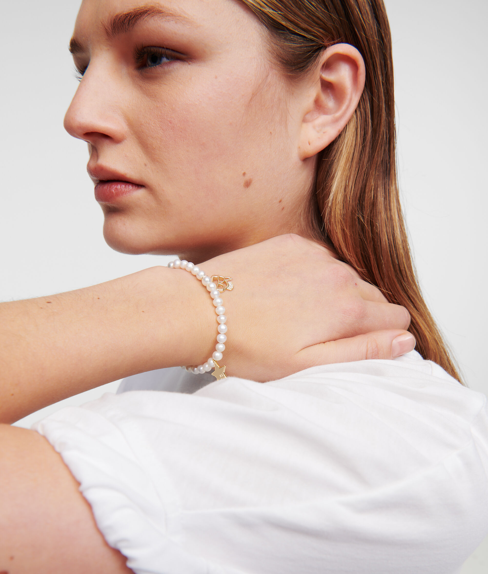 BRACELET EN PERLES K/IKONIK