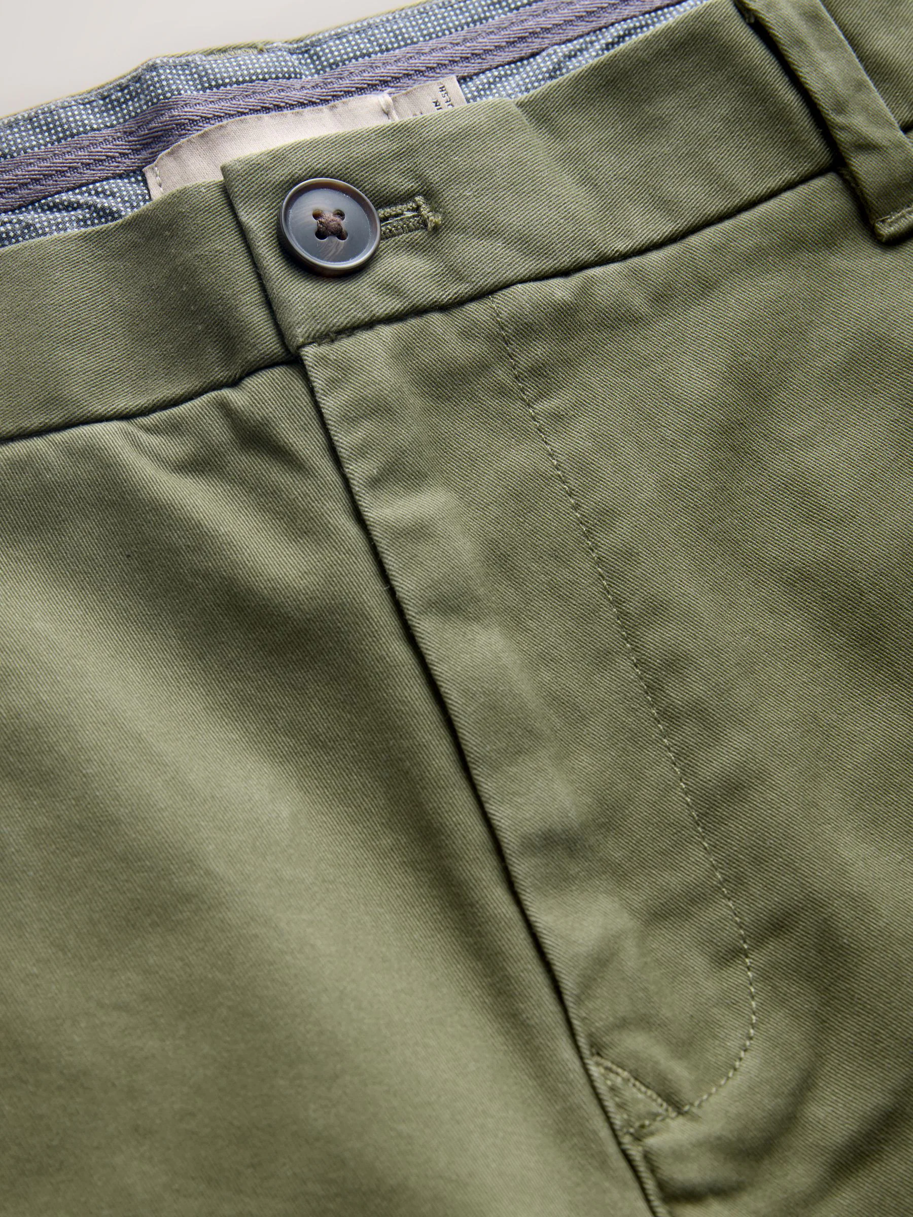 Groen - Standaard toelopende pasvorm - Stretchy chino