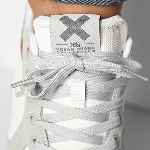 Baskets 140300 White Grey