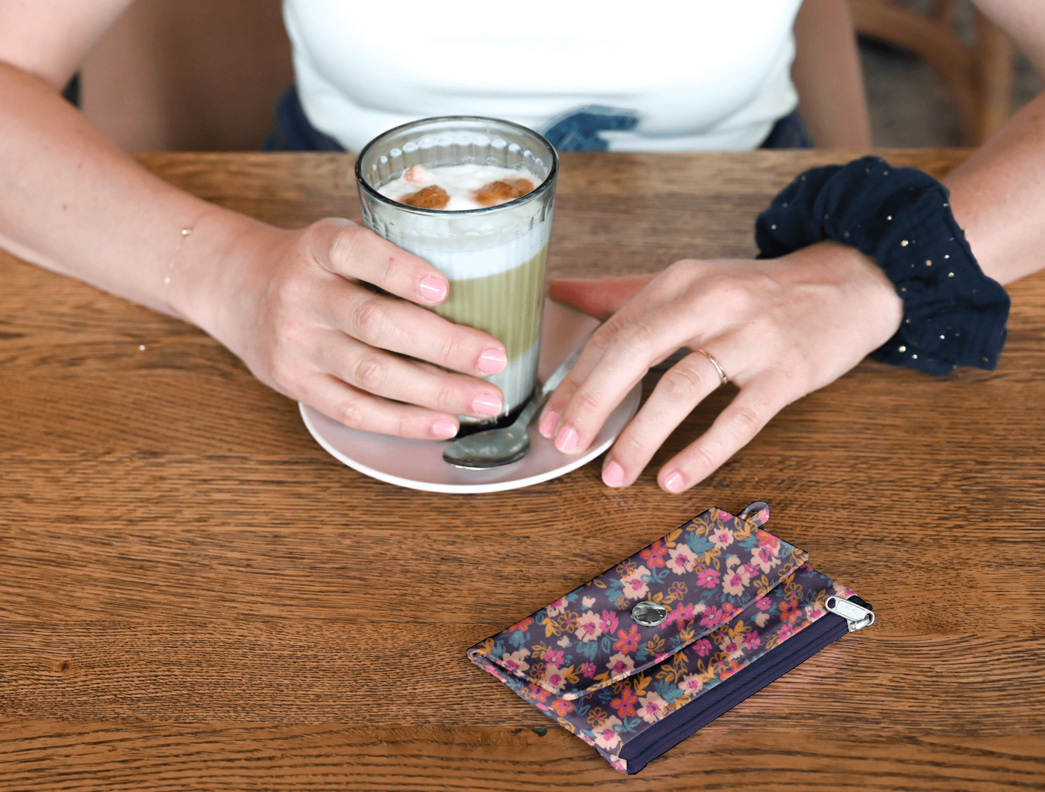 Mini Pochette Porte-Monnaie Hippie Fleurie