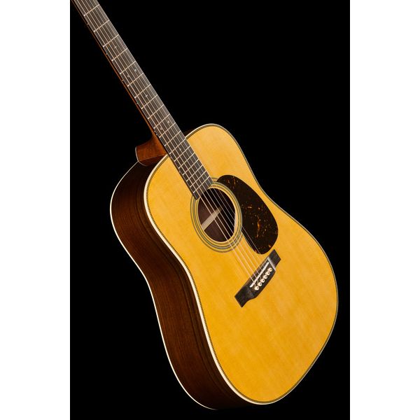 Martin Guitar HD-28