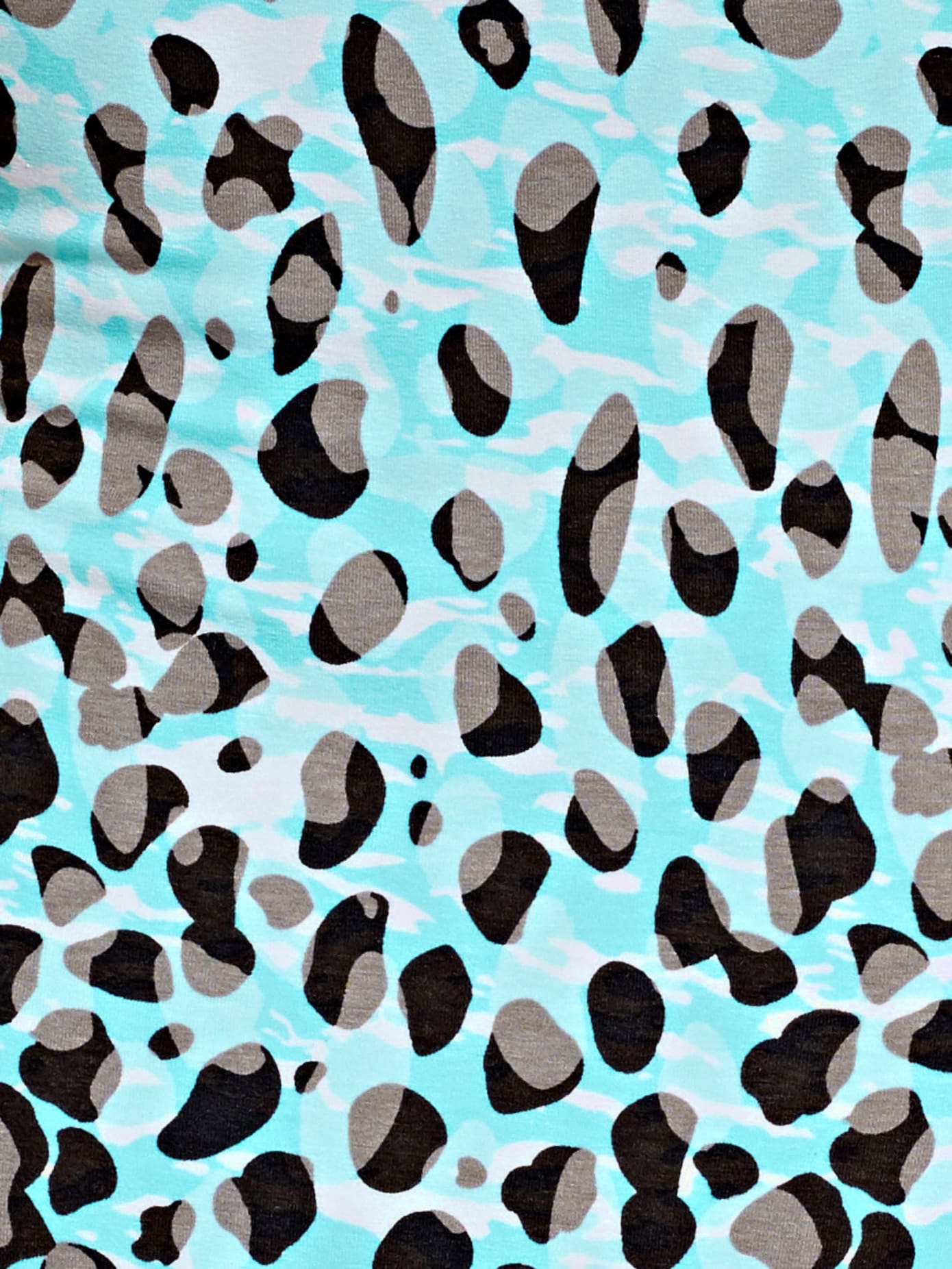 Robe légère effet cache-cœur tendance