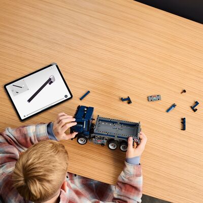 LEGO Technic 42203 Lastebil med tipplan