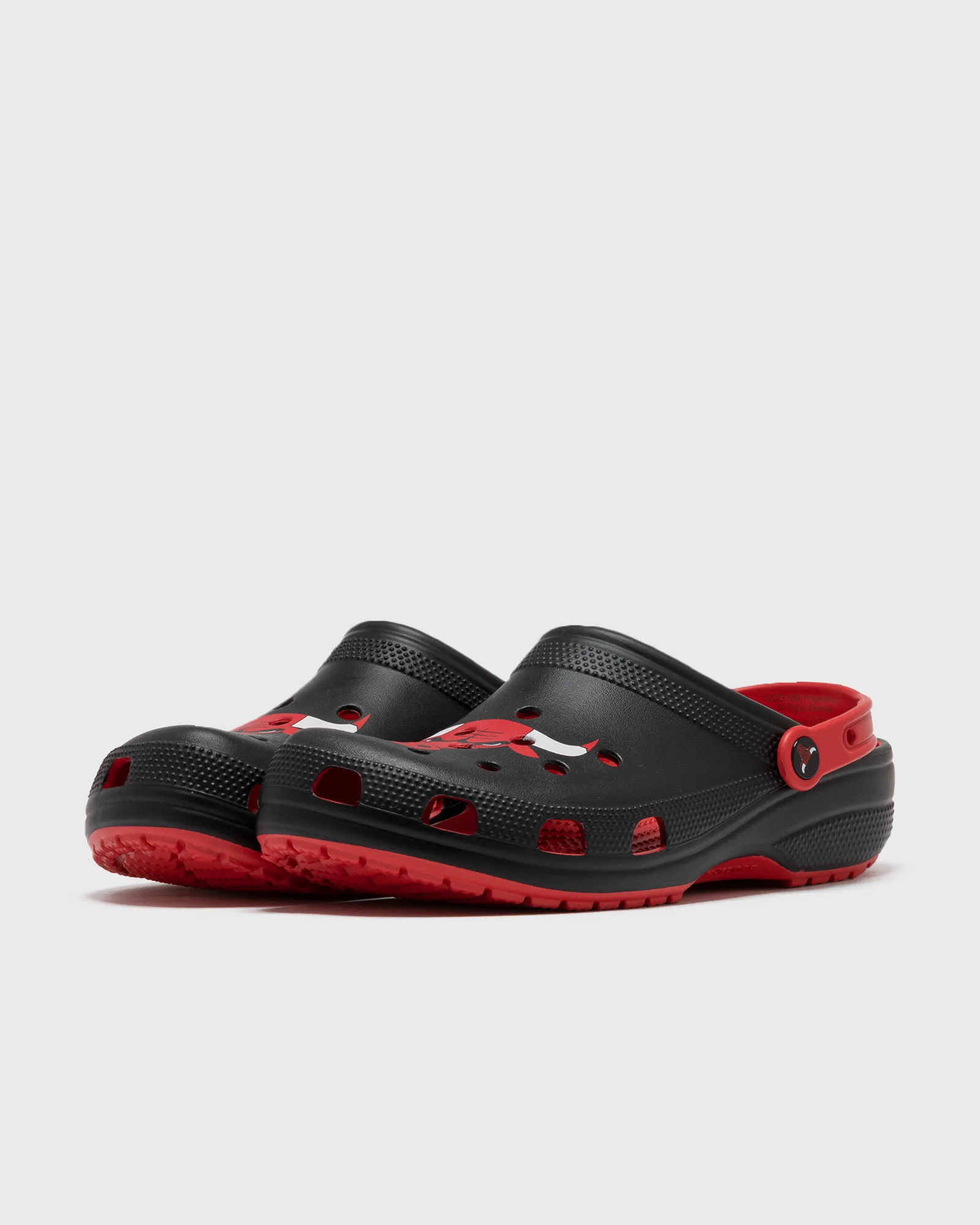 crocs x NBA Chicago Bulls Classic Clog