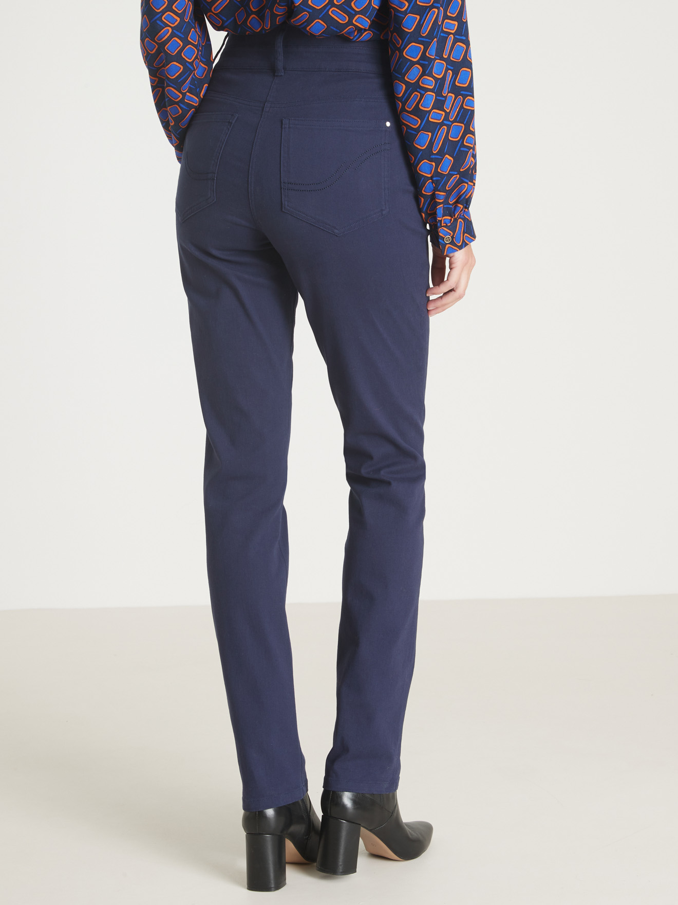 Pantalon taille haute coupe droite