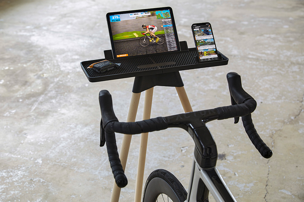 Tons Race Bar Egetræ Hometrainer Stand