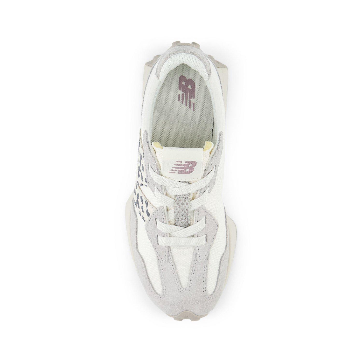 New Balance 327