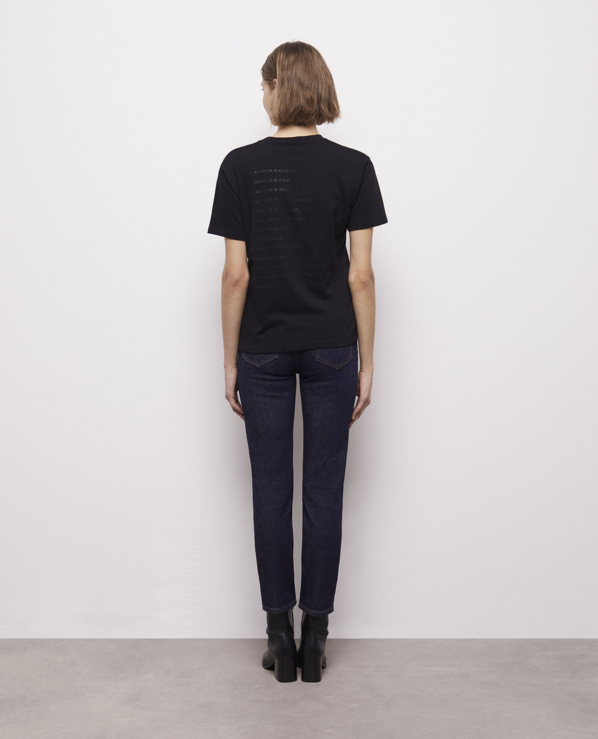 T-shirt What is noir et léopard