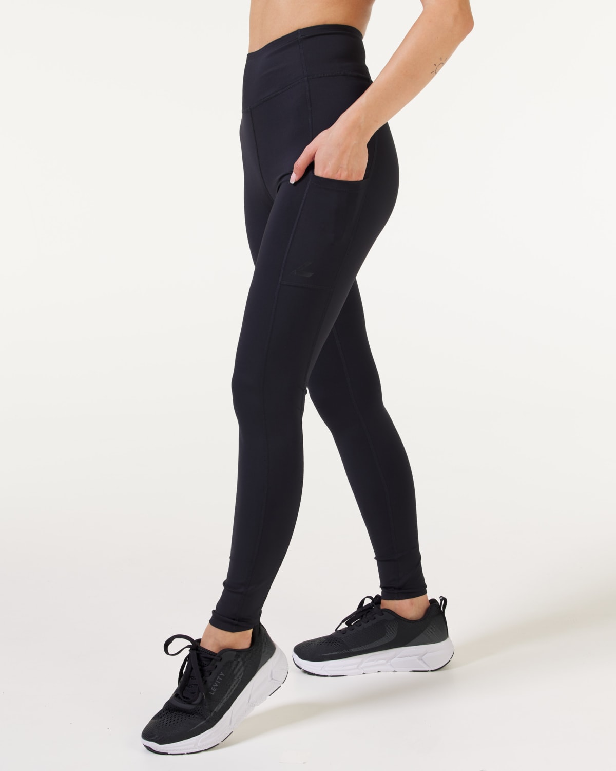 LEVITY Lavish Pocket Tights Black