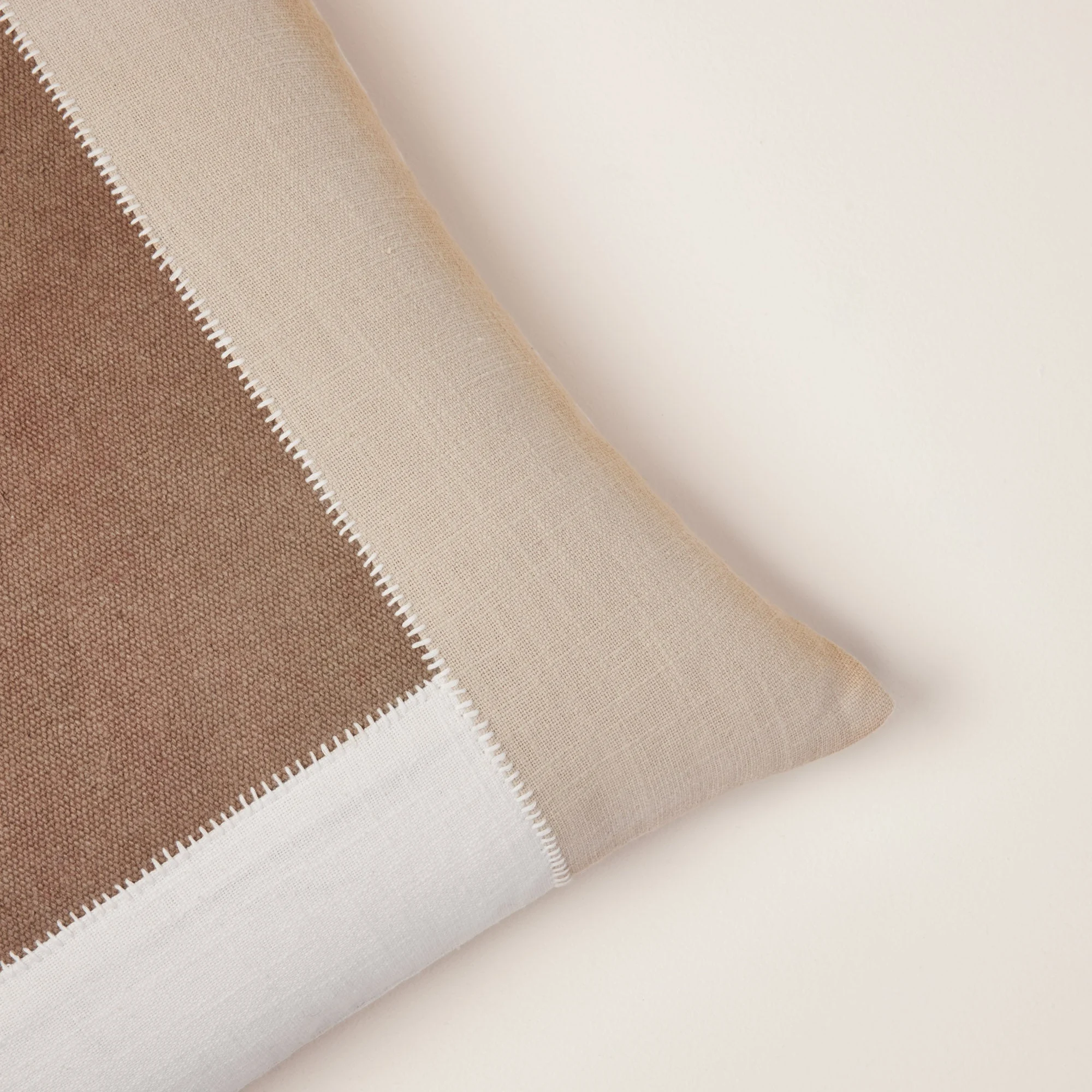 AREZ - Housse de coussin | Marron