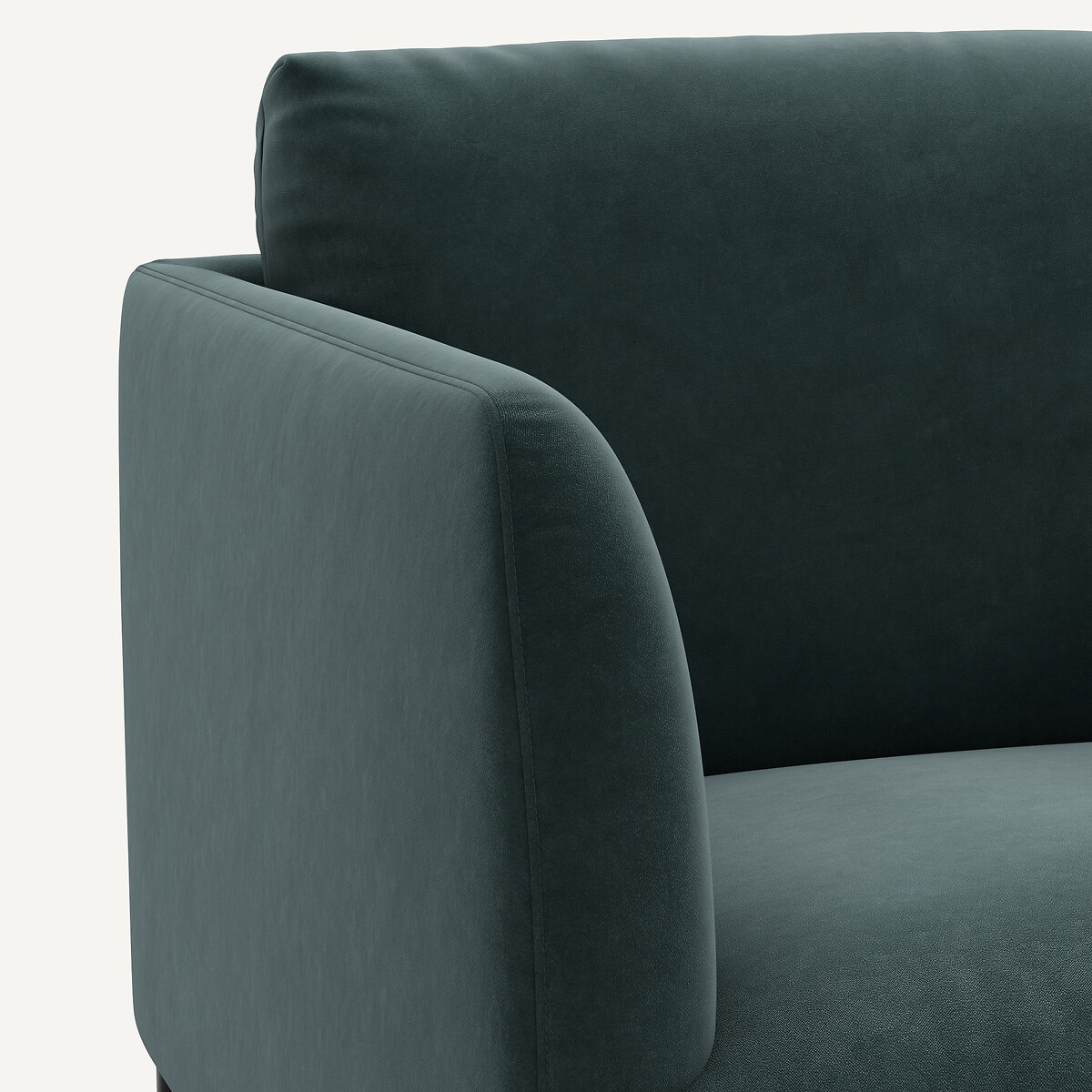 AM.PM<br>Poltrona de veludo, design Oscar E. Gallina