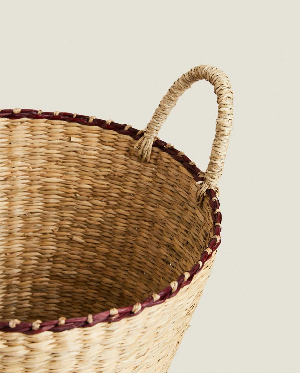 CESTO TRANÇADO COM ALÇAS