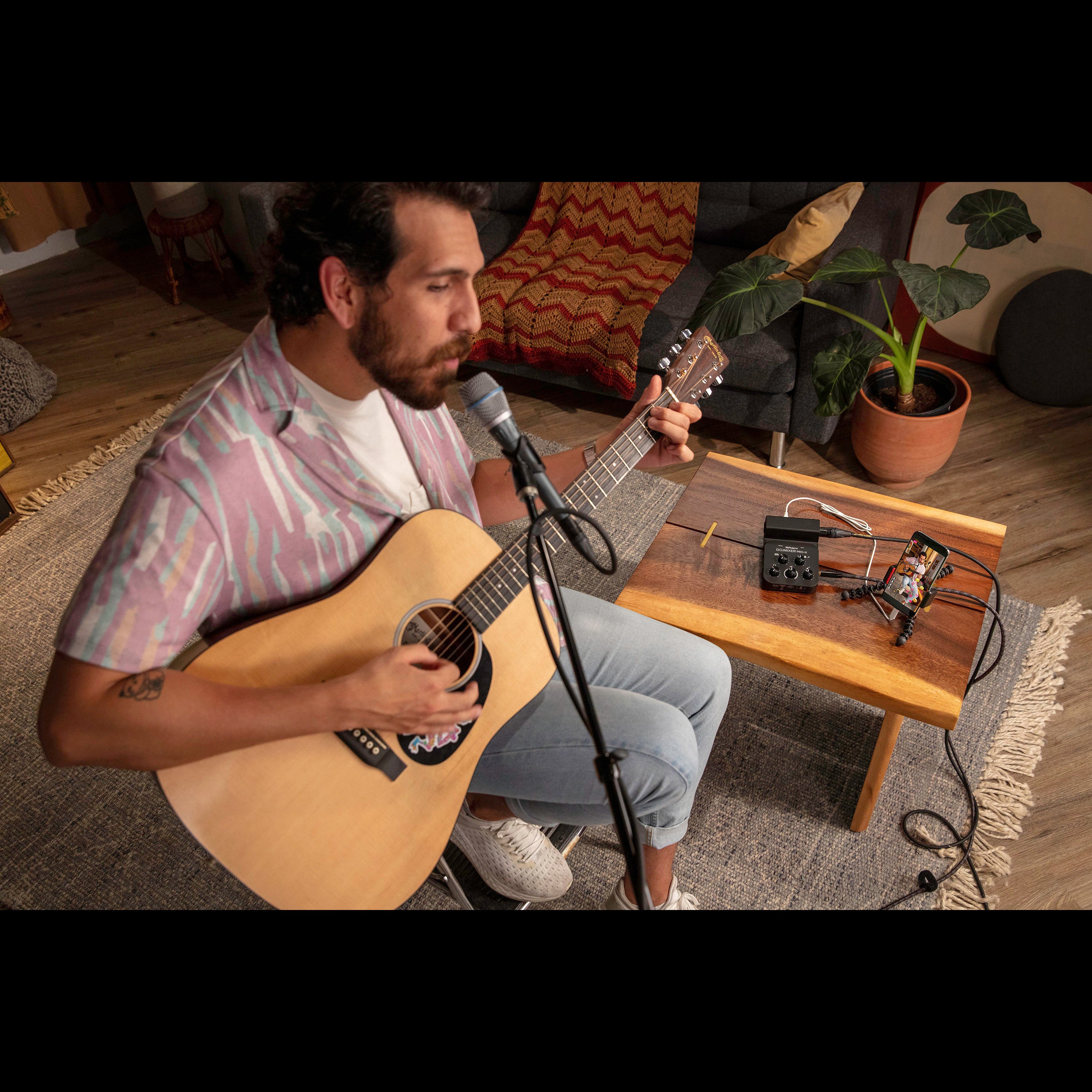 Roland GO:Mixer Pro-X mixer voor smartphones