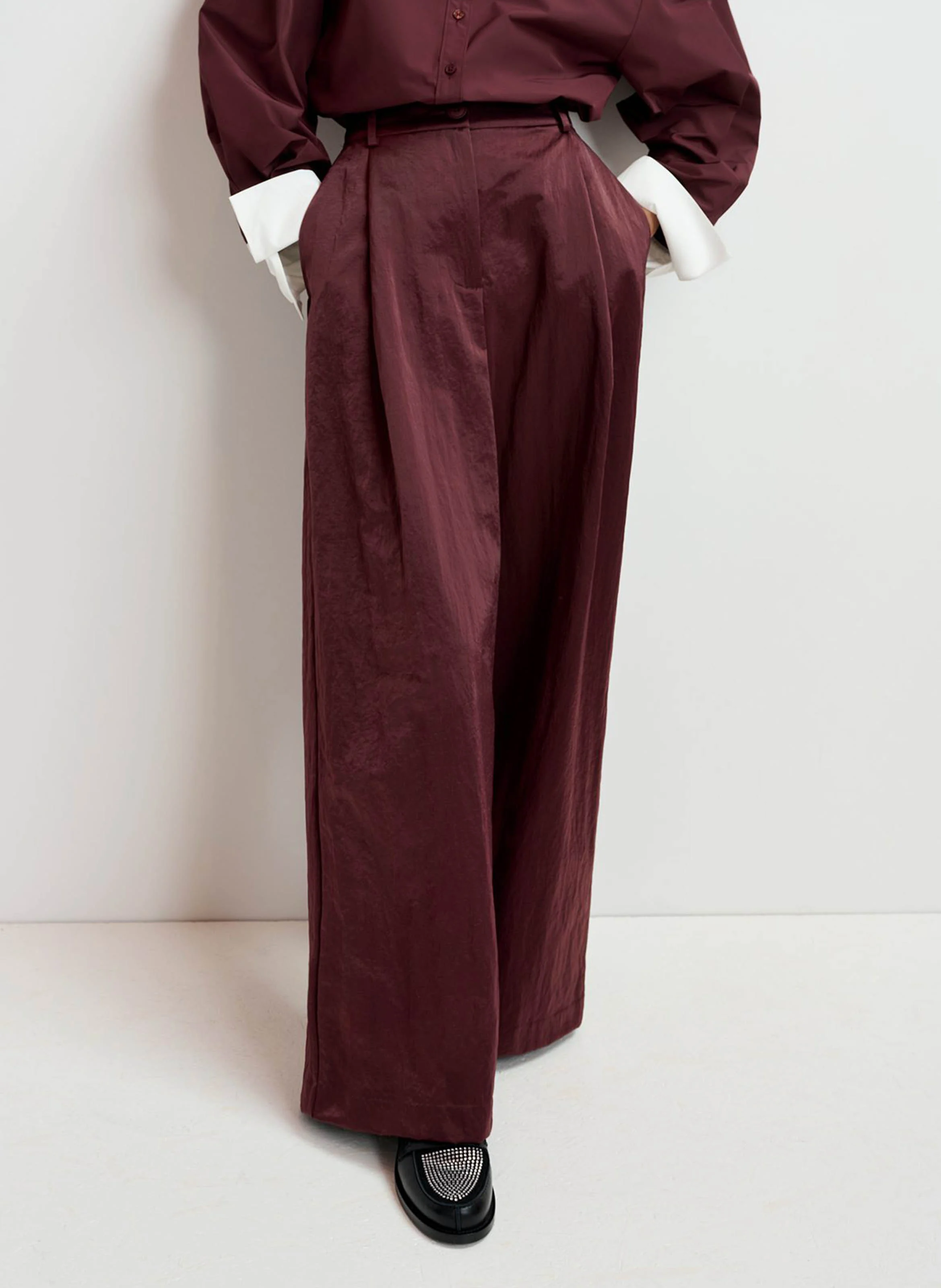 GAZPACHO - Pantalon large satiné | Rouge