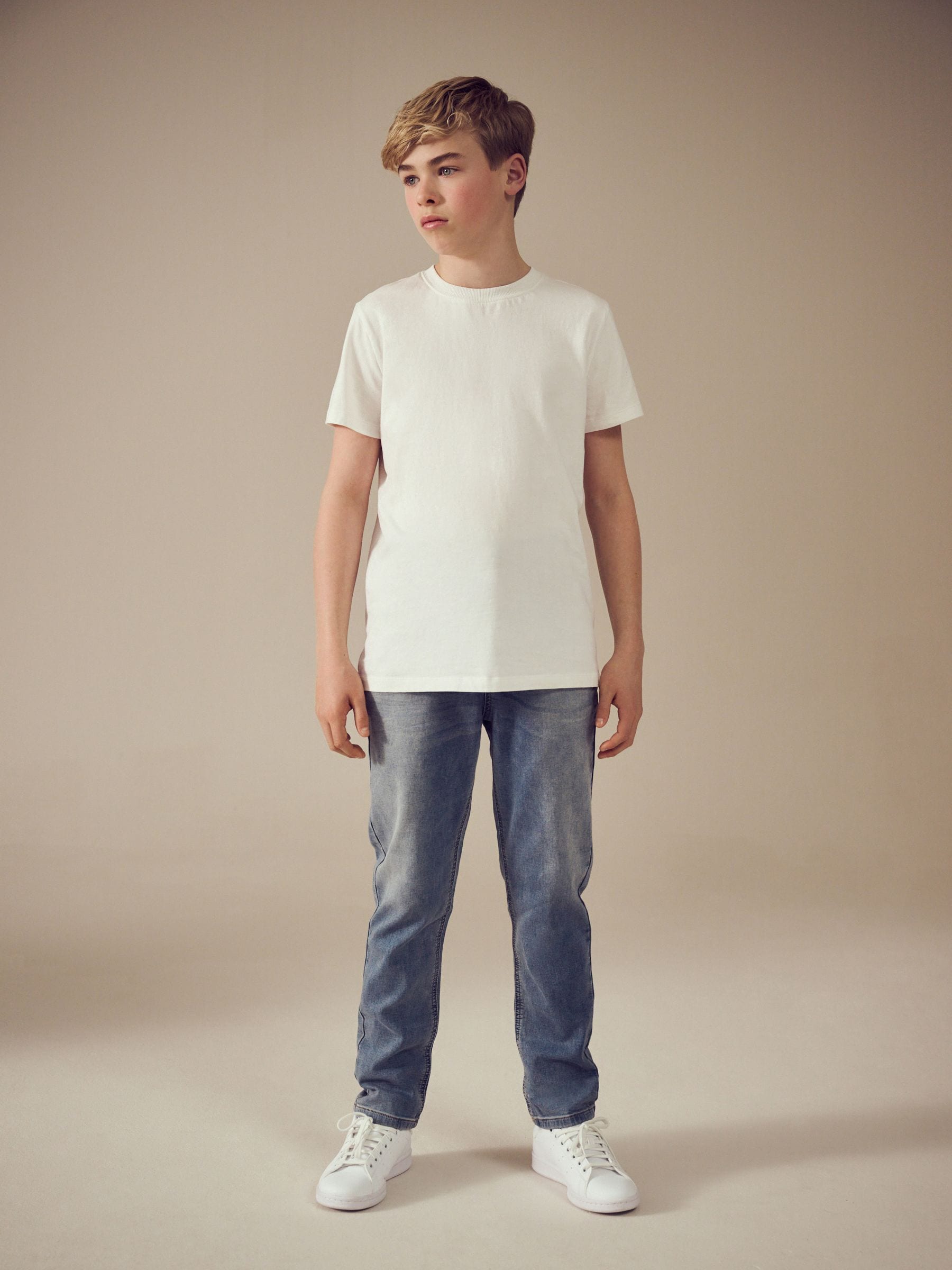 Lichtblauw - Jeans met stretch en elastische taille (3-16 jr)