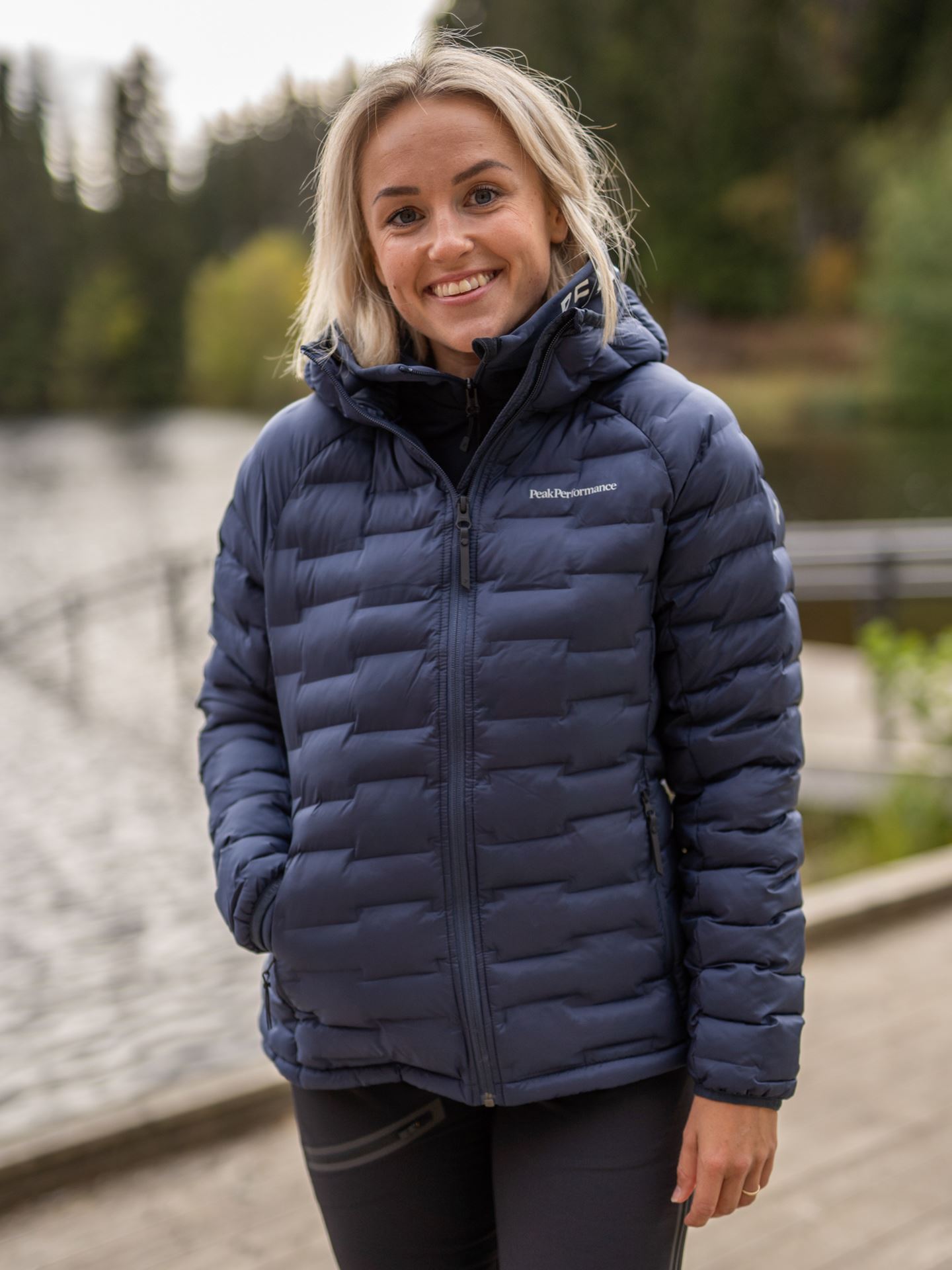Argon Light Hood Jacket