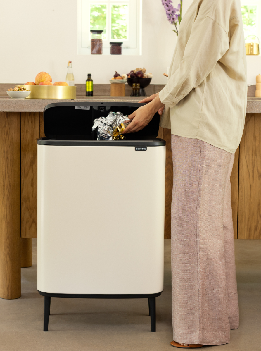 Bo Touch Bin Hi, met 2 binnenemmers, 2 x 30 liter - Soft Beige