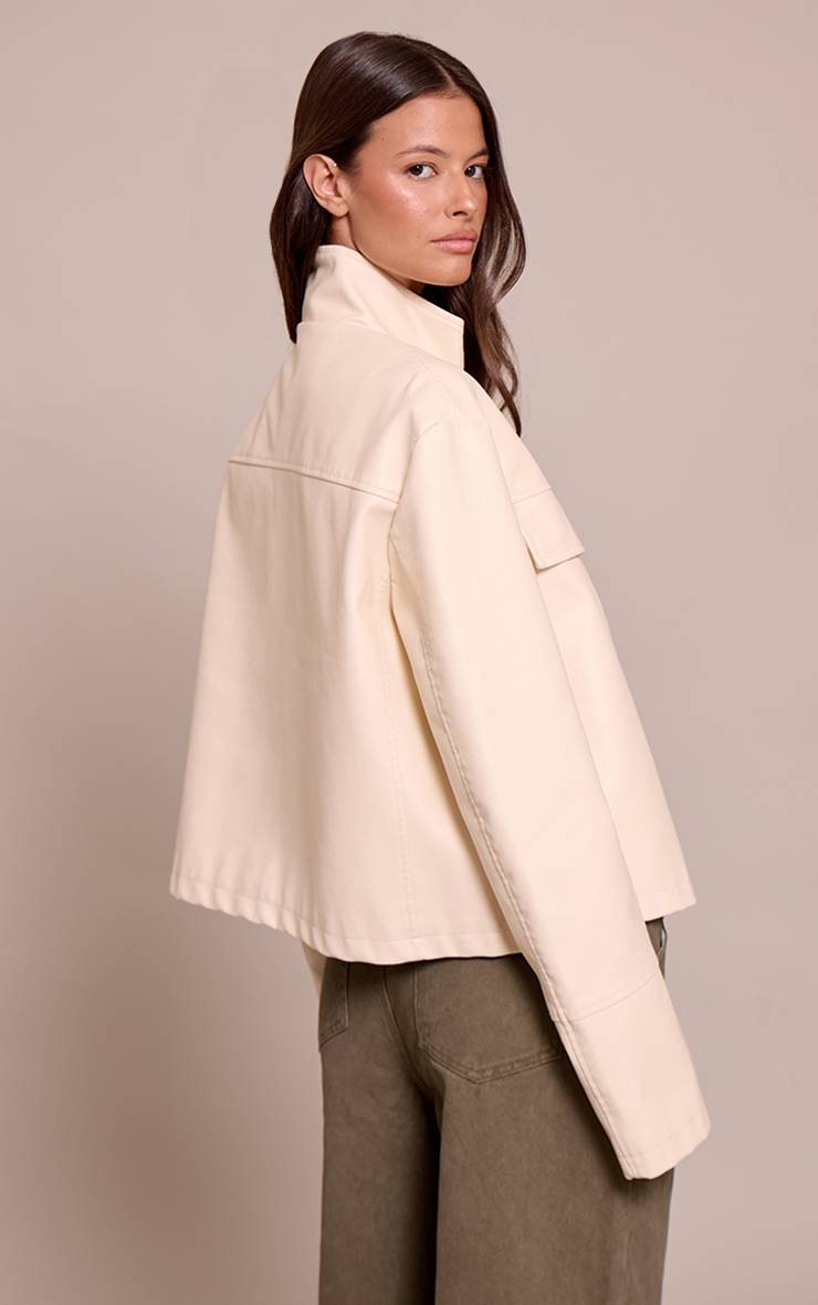 Crème Veste En Synthétiquecuir À Col Montant