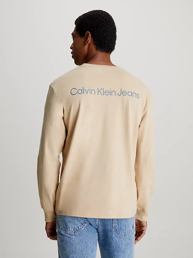 Camiseta de manga comprida com logotipo nas costas