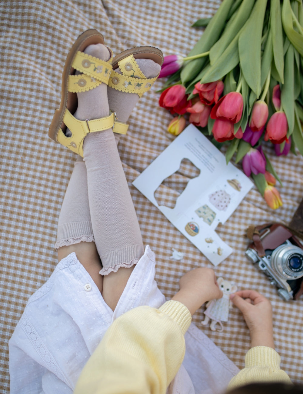 Flower Crossover Sandal - Lemon Meringue