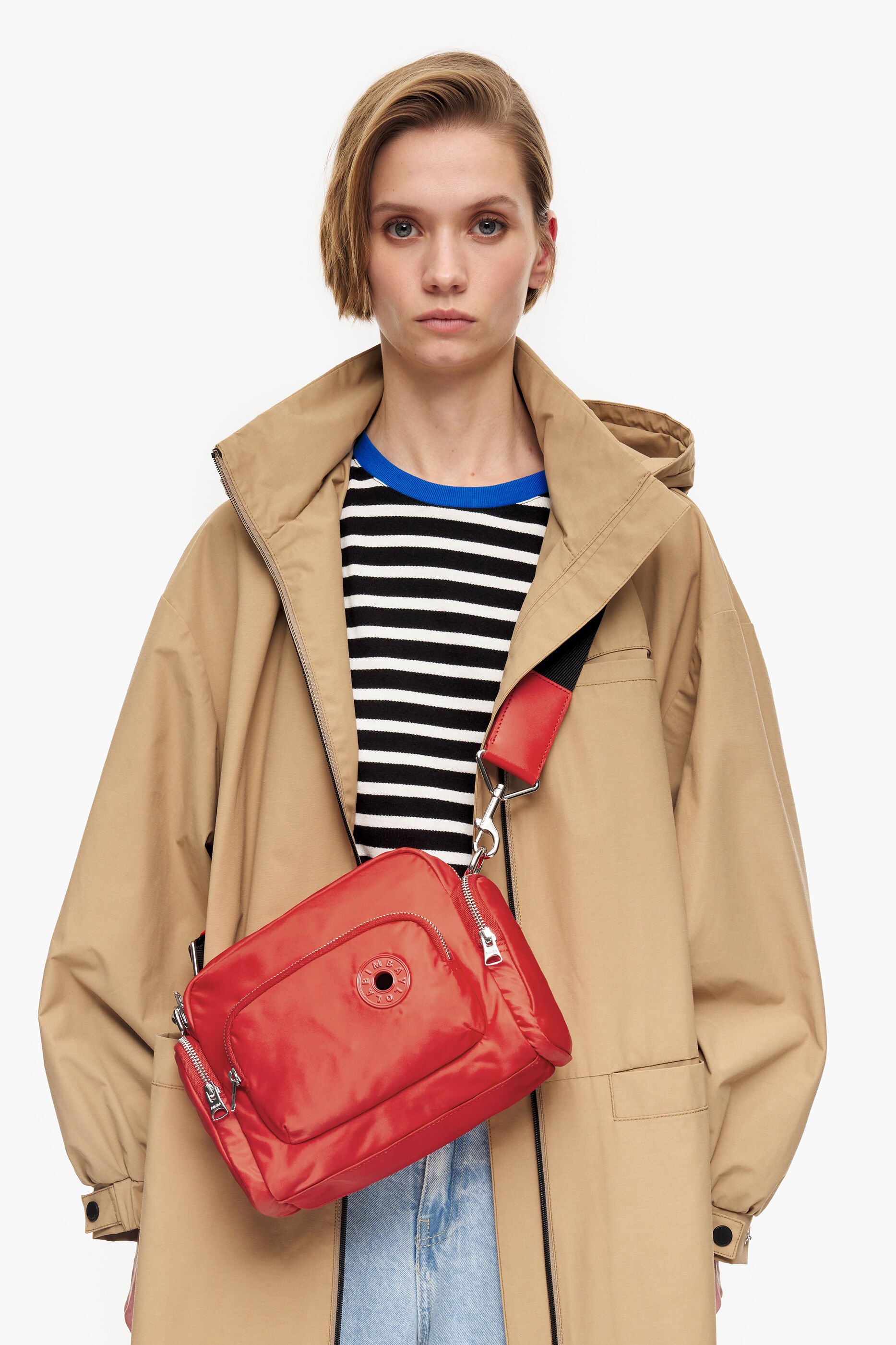 Bolsa de ombro M em nylon vermelho