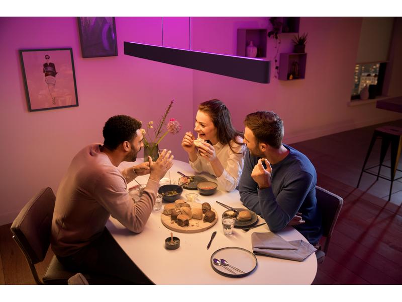 Philips Hue White & Col. Amb. Ensis Pendelleuchte schwarz 4 Pendelleuchte mit integriertem LED Modul