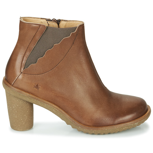 El Naturalista - TRIVIA - Marron