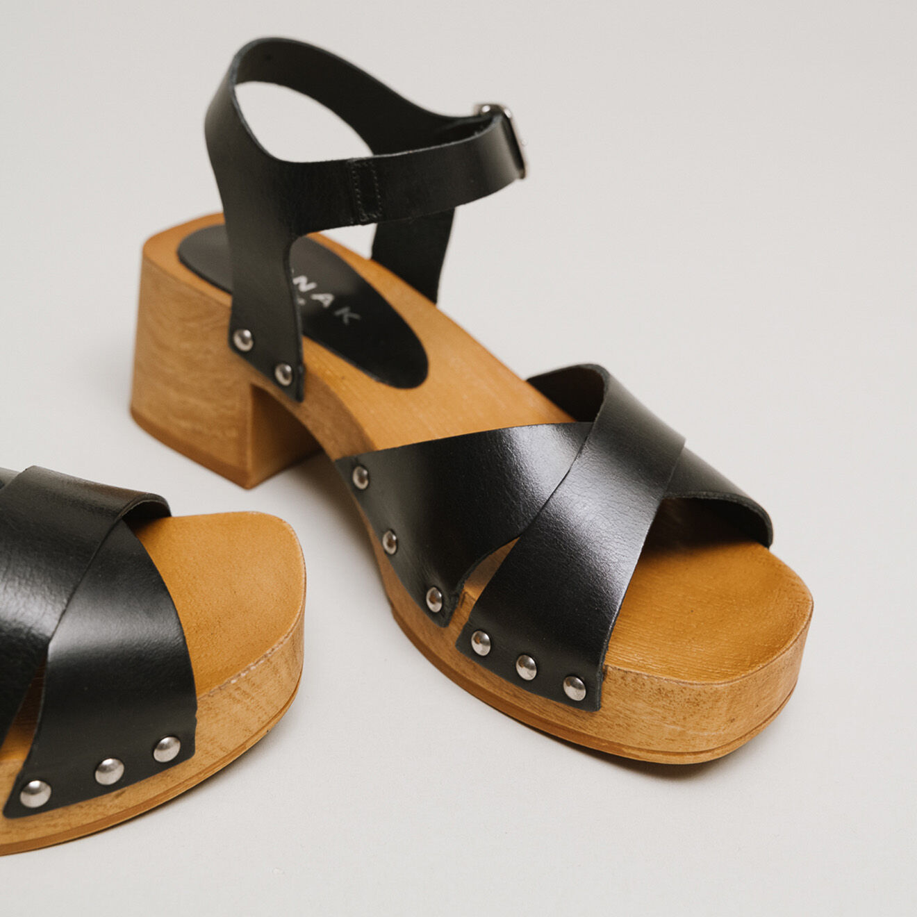 Jonak Sandales en Cuir Mae noires