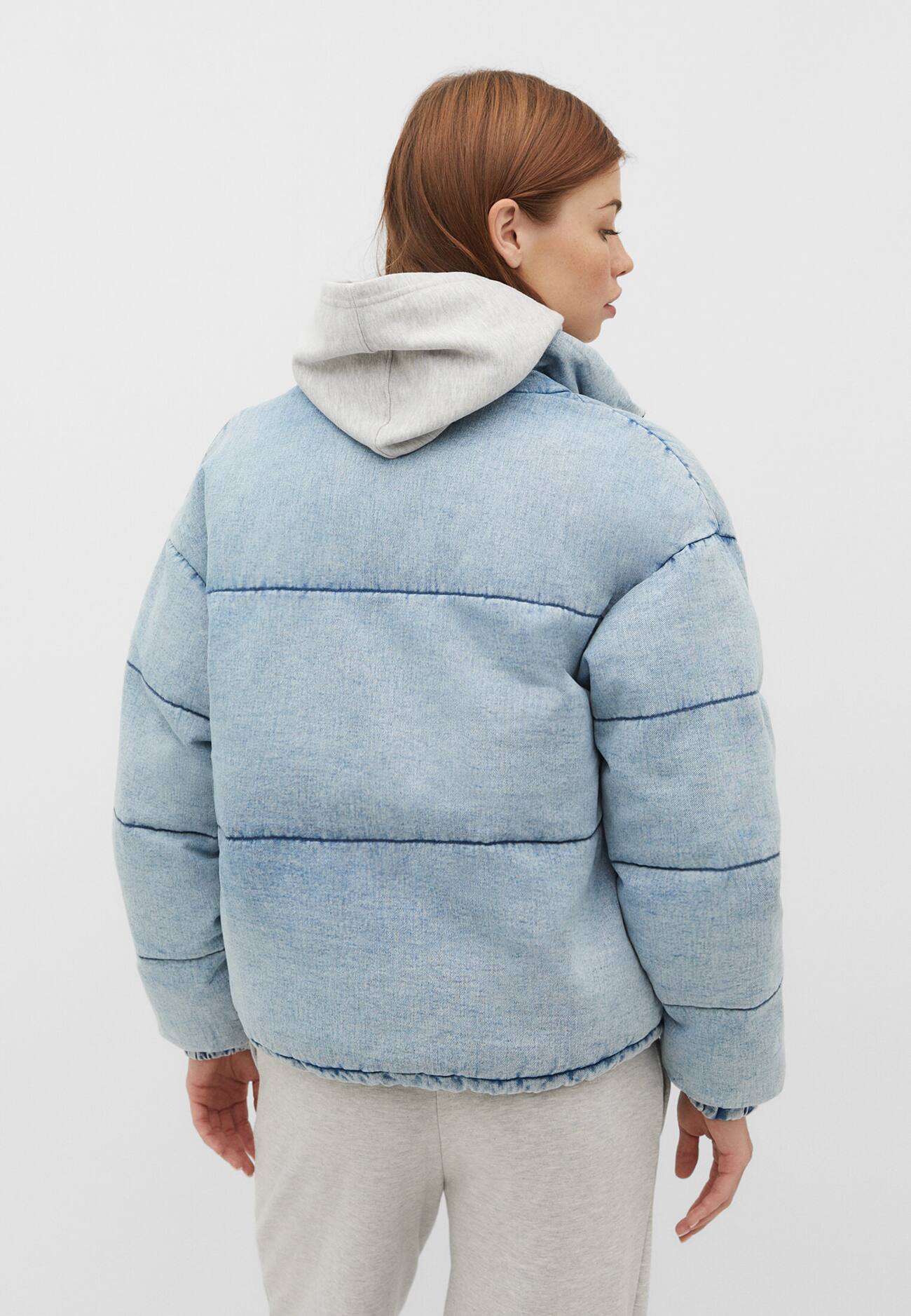 Jaqueta puffer jeans