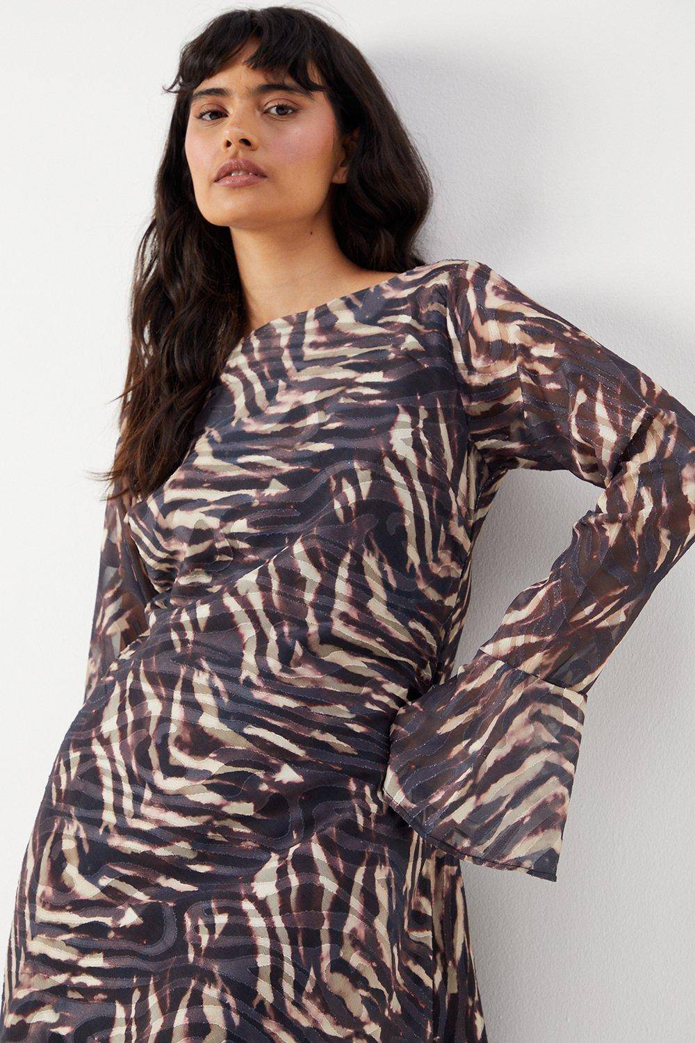 Warehouse Robe Mini Zèbre en Mousseline Dévorée avec Liens dans le Dos