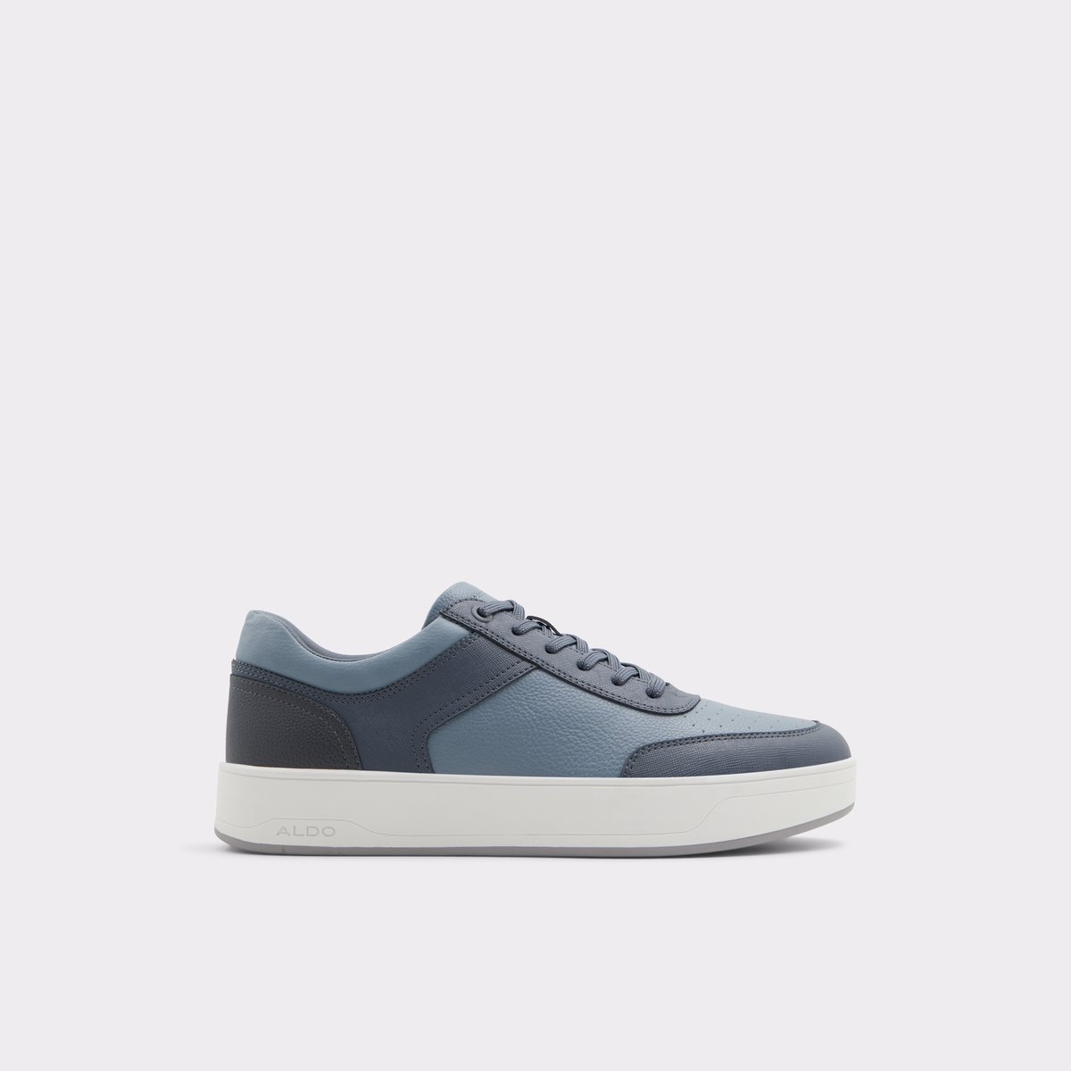 Roddick Navy Men Low top