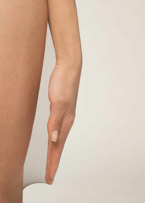 Meia-calça ultra transparente de 8 denier